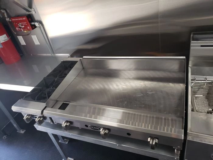 8.5' x 18' White Concession Food Trailer with Restroom 17 8.5' x 18' White Concession Food Trailer with Restroom - Image 17