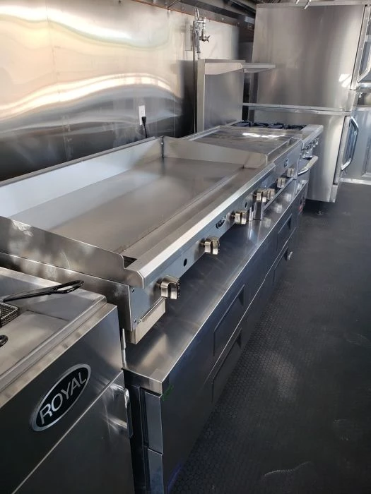 8.5' x 28' Cobalt Blue Catering Concession Food Trailer With Appliances 9 8.5' x 28' Cobalt Blue Catering Concession Food Trailer With Appliances - Image 9