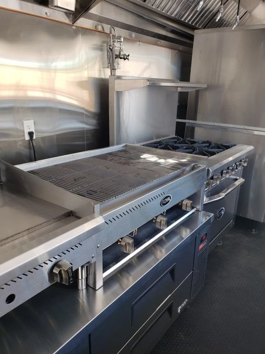 8.5' x 28' Cobalt Blue Catering Concession Food Trailer With Appliances 14 8.5' x 28' Cobalt Blue Catering Concession Food Trailer With Appliances - Image 14