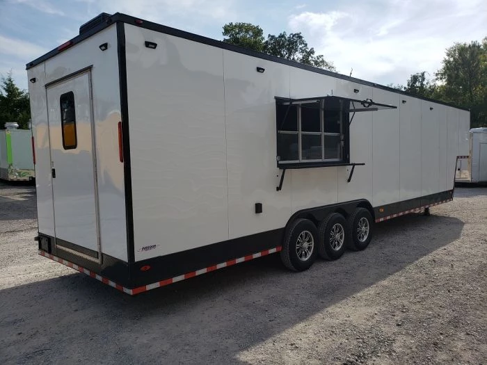 8.5' x 40' White Gooseneck Concession Food Trailer 19 8.5' x 40' White Gooseneck Concession Food Trailer - Image 19