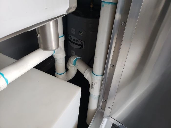 8.5' x 20' White Concession Food Trailer 8 8.5' x 20' White Concession Food Trailer - Image 8