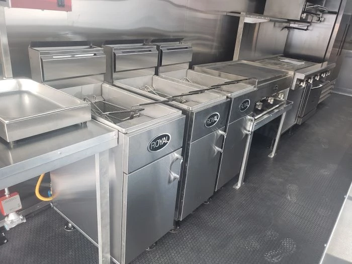 8.5' x 40' White Gooseneck Concession Food Trailer With Appliances 3 8.5' x 40' White Gooseneck Concession Food Trailer With Appliances - Image 3