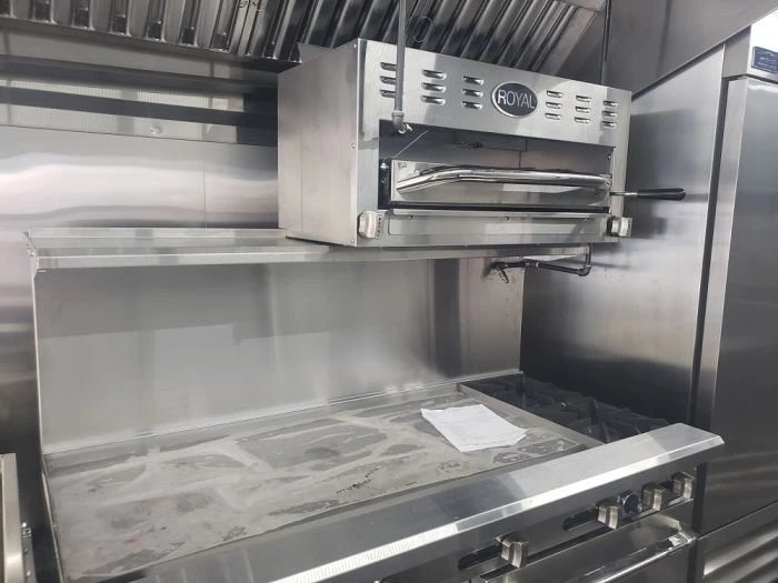 8.5' x 40' White Gooseneck Concession Food Trailer With Appliances 18 8.5' x 40' White Gooseneck Concession Food Trailer With Appliances - Image 18