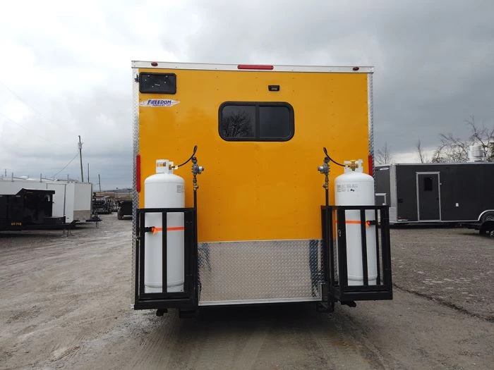 8.5' x 24' Yellow Food Concessions Trailer With Appliances 25 8.5' x 24' Yellow Food Concessions Trailer With Appliances - Image 25