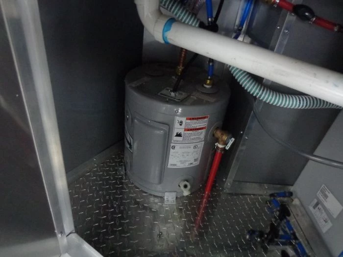 8.5' x 20' Silver Frost Concession Food Trailer With Appliances 31 8.5' x 20' Silver Frost Concession Food Trailer With Appliances - Image 31