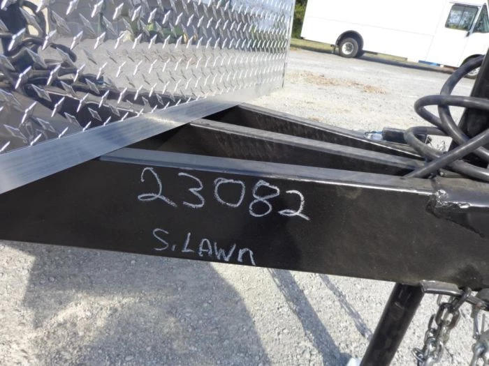 Concession Trailer 8.5'x18' Yellow - Event Food Catering Enclosed Kitchen 5 Concession Trailer 8.5'x18' Yellow - Event Food Catering Enclosed Kitchen - Image 5