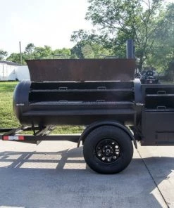 250 Gallon Pull-Behind BBQ Smoker Single Door with Counterweight 3500lb Axle -Cheap Concession Trailers Shop dsc07520