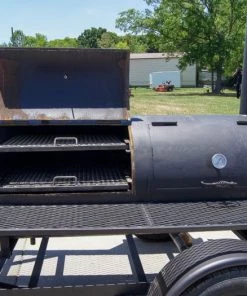 Pull Behind BBQ Smoker 250 Gallon with 3500lb Axle 2 Rack 2 Stack -Cheap Concession Trailers Shop dsc07851