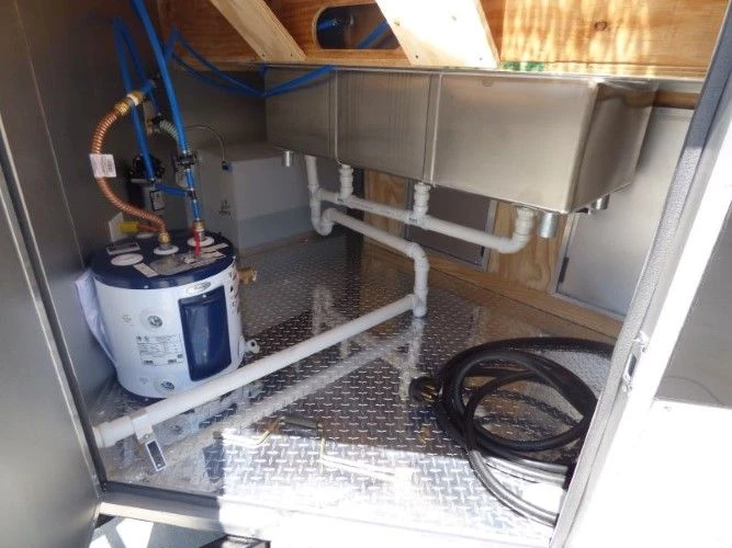 8.5' x 20' Black Catering Event Concession Food Trailer 7 8.5' x 20' Black Catering Event Concession Food Trailer - Image 7