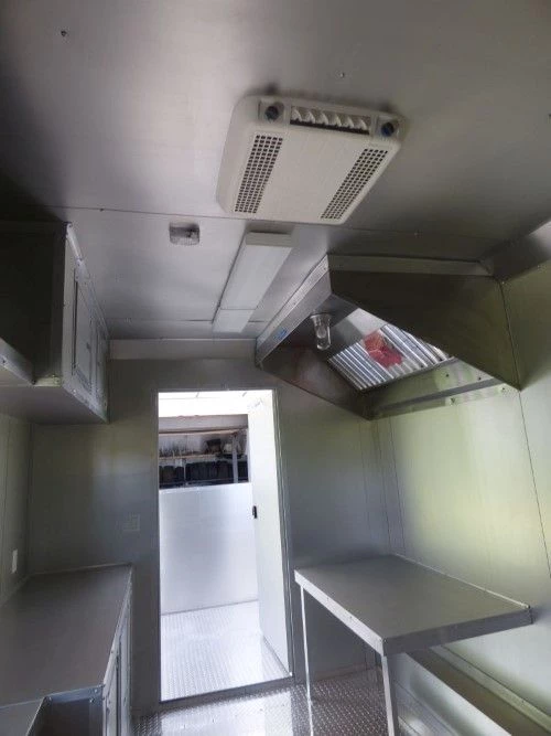 8.5' x 20' Black Catering Event Concession Food Trailer 8 8.5' x 20' Black Catering Event Concession Food Trailer - Image 8