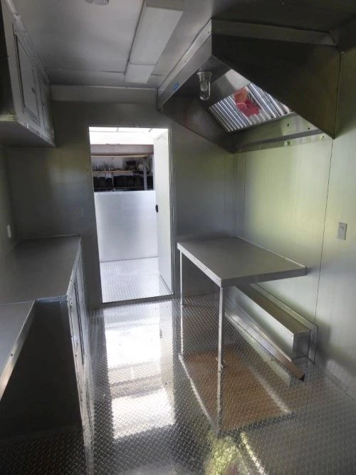 8.5' x 20' Black Catering Event Concession Food Trailer 20 8.5' x 20' Black Catering Event Concession Food Trailer - Image 20