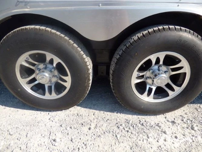 8.5' x 20' Concession Food Trailer Silver Frost Catering Event 14 8.5' x 20' Concession Food Trailer Silver Frost Catering Event - Image 14