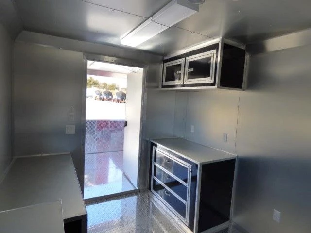 Concession Trailer 8.5' X 20' Red - BBQ Event catering 2 Concession Trailer 8.5' X 20' Red - BBQ Event catering - Image 2