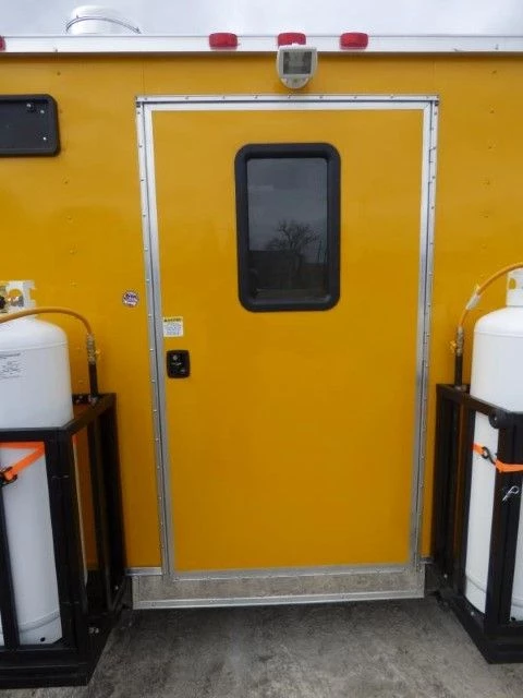 Concession Trailer 8.5' X 18' Yellow - Food Event Catering 14 Concession Trailer 8.5' X 18' Yellow - Food Event Catering - Image 14