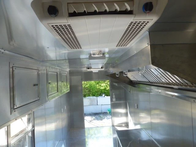 Concession Trailer 8.5' X 20' Black - Food Event Catering 26 Concession Trailer 8.5' X 20' Black - Food Event Catering - Image 26