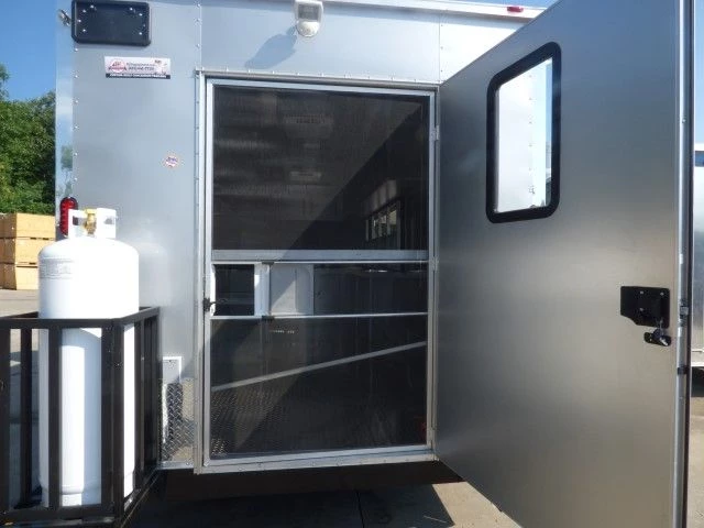 Concession Trailer 8.5' X 20' Silver - Food Event Catering 16 Concession Trailer 8.5' X 20' Silver - Food Event Catering - Image 16
