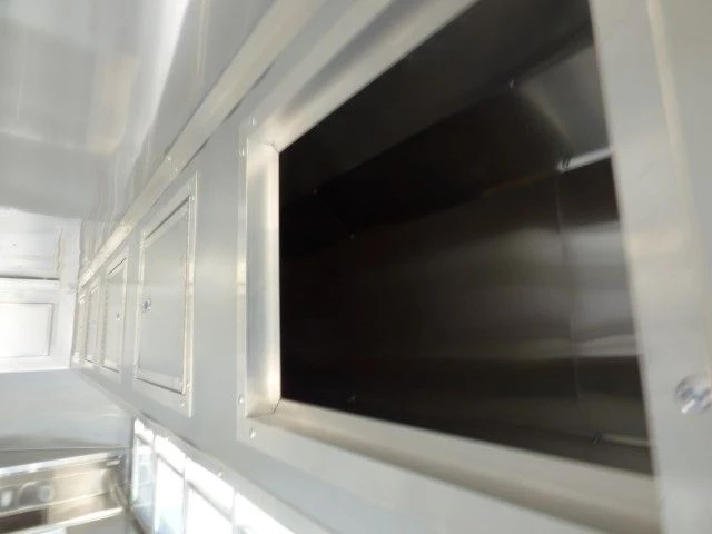 Concession Trailer 8.5' X 20' Silver - Food Event Catering 4 Concession Trailer 8.5' X 20' Silver - Food Event Catering - Image 4