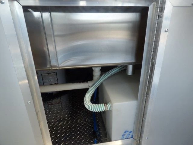 Concession Trailer 8.5 x 20 Silver - Food Event Catering 21 Concession Trailer 8.5 x 20 Silver - Food Event Catering - Image 21