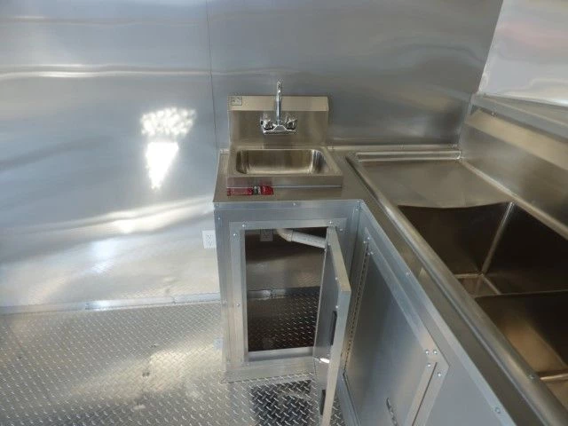 Concession Trailer 8.5 x 20 Silver - Food Event Catering 19 Concession Trailer 8.5 x 20 Silver - Food Event Catering - Image 19
