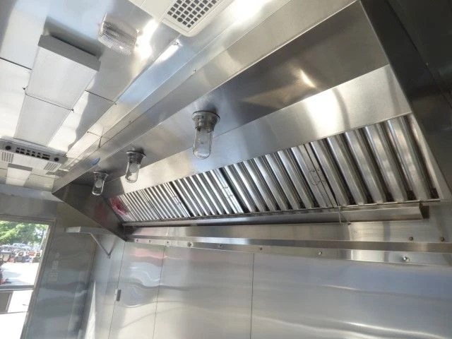 Concession Trailer 8.5 x 20 Silver - Food Event Catering 25 Concession Trailer 8.5 x 20 Silver - Food Event Catering - Image 25