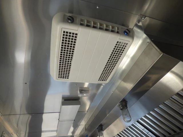 Concession Trailer 8.5' X 20' Silver - Food Event Catering 32 Concession Trailer 8.5' X 20' Silver - Food Event Catering - Image 32