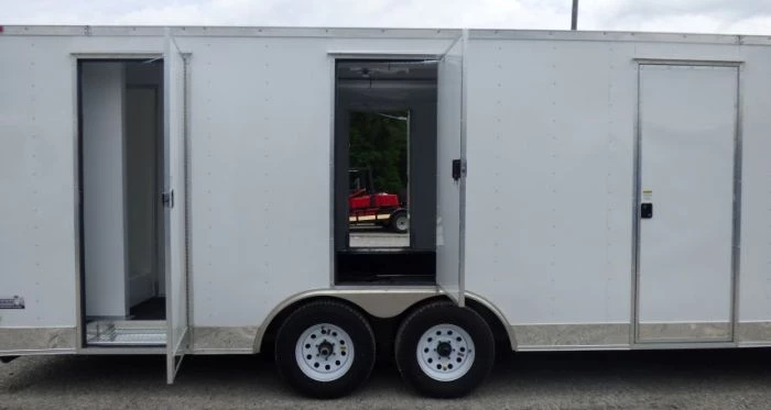 Concession Trailer 8.5 X 24 White Shower Trailer 20 Concession Trailer 8.5 X 24 White Shower Trailer - Image 20