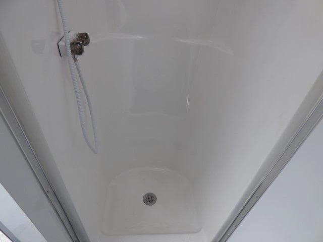 Concession Trailer 8.5 X 24 White Shower Trailer 17 Concession Trailer 8.5 X 24 White Shower Trailer - Image 17