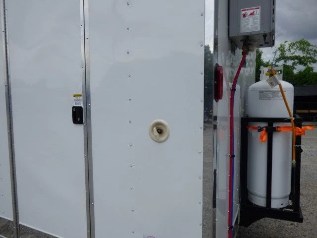 Concession Trailer 8.5 X 24 White Shower Trailer 29 Concession Trailer 8.5 X 24 White Shower Trailer - Image 29