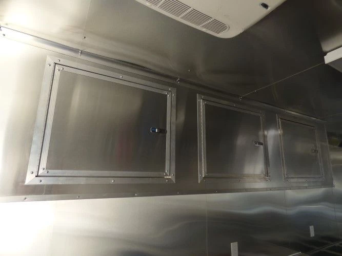 8.5' x 49' Silver Frost Concession Food Gooseneck Trailer 35 8.5' x 49' Silver Frost Concession Food Gooseneck Trailer - Image 35