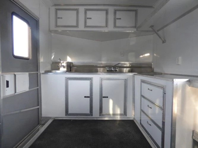 8.5' x 26' Concession Food Trailer White With Appliances 7 8.5' x 26' Concession Food Trailer White With Appliances - Image 7