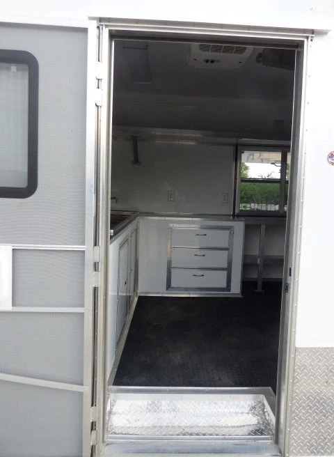 8.5' x 26' White Catering Event Concession Food Trailer 6 8.5' x 26' White Catering Event Concession Food Trailer - Image 6