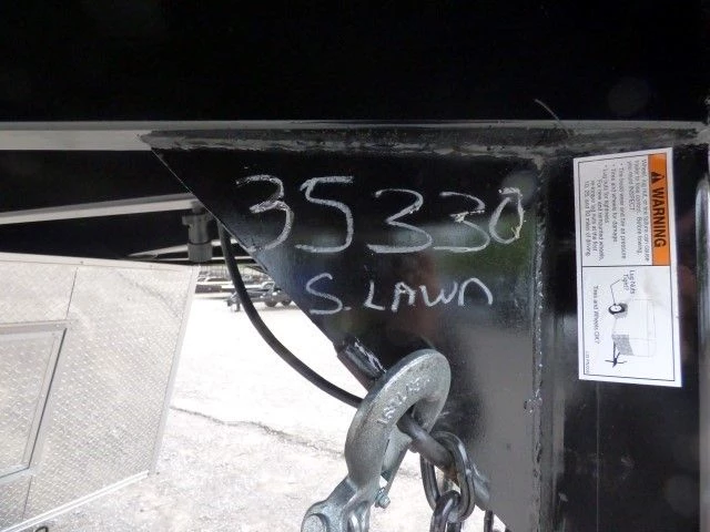 8.5' x 30' White Food Event Catering Concession Food Trailer 40 8.5' x 30' White Food Event Catering Concession Food Trailer - Image 40