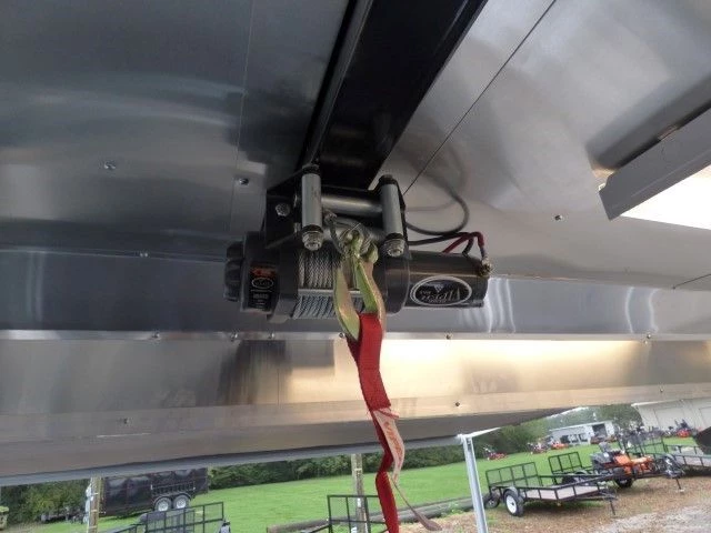 8.5' x 30' White Food Event Catering Concession Food Trailer 19 8.5' x 30' White Food Event Catering Concession Food Trailer - Image 19