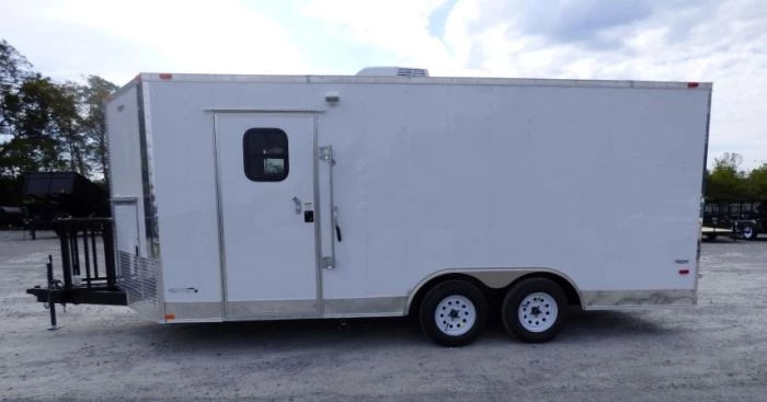8.5' x 18' White Event Catering Concession Food Trailer 10 8.5' x 18' White Event Catering Concession Food Trailer - Image 10