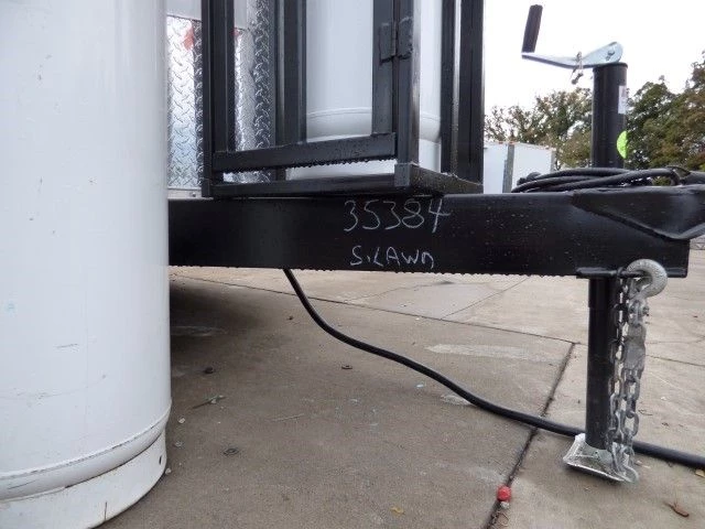 8.5' x 18' White Catering Event Concession Food Trailer With Appliances 16 8.5' x 18' White Catering Event Concession Food Trailer With Appliances - Image 16