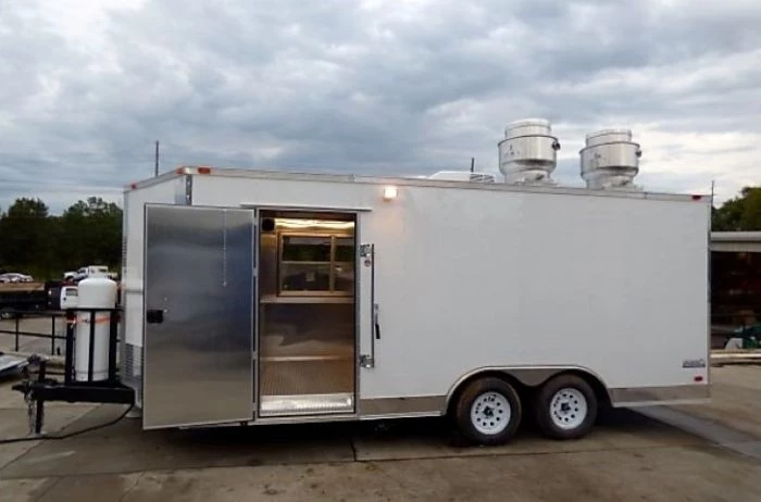 8.5' x 18' White Catering Event Concession Food Trailer With Appliances 10 8.5' x 18' White Catering Event Concession Food Trailer With Appliances - Image 10