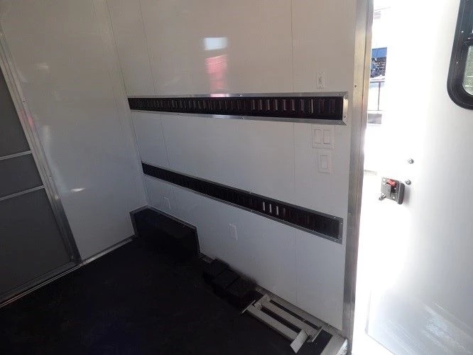 8.5' x 24' Concession Food Trailer Silver Frost BBQ Event Catering 22 8.5' x 24' Concession Food Trailer Silver Frost BBQ Event Catering - Image 22