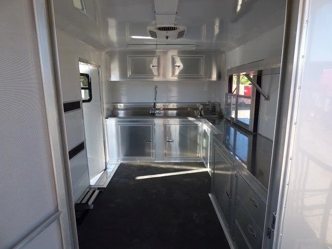 8.5' x 24' Concession Food Trailer Silver Frost BBQ Event Catering 8 8.5' x 24' Concession Food Trailer Silver Frost BBQ Event Catering - Image 8