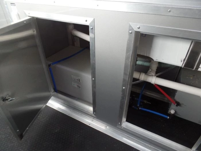 8.5' x 20' Black Concession Food Trailer 17 8.5' x 20' Black Concession Food Trailer - Image 17