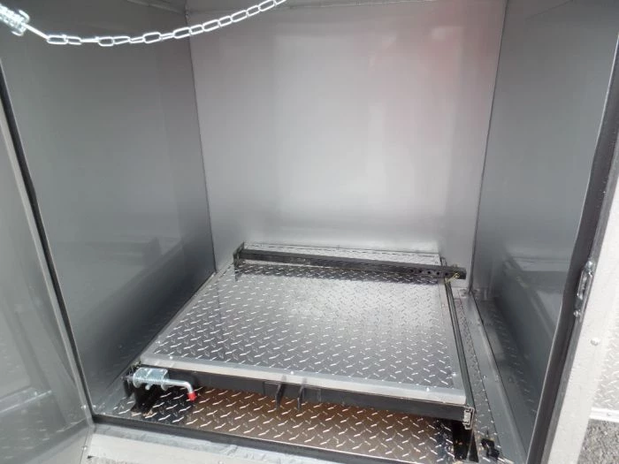 8.5' x 24' Concession Food Trailer Emerald Green 5 8.5' x 24' Concession Food Trailer Emerald Green - Image 5