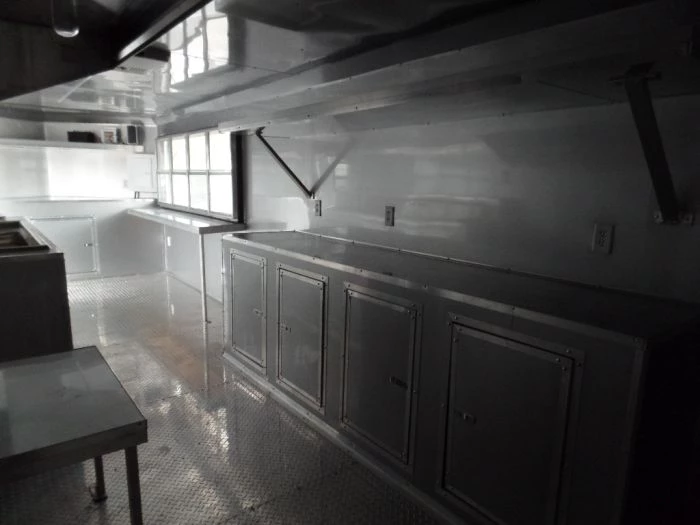 8.5' x 24' Concession Food Trailer Emerald Green 8 8.5' x 24' Concession Food Trailer Emerald Green - Image 8