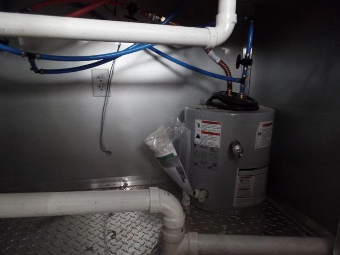 8.5' x 24' Concession Food Trailer Emerald Green 9 8.5' x 24' Concession Food Trailer Emerald Green - Image 9