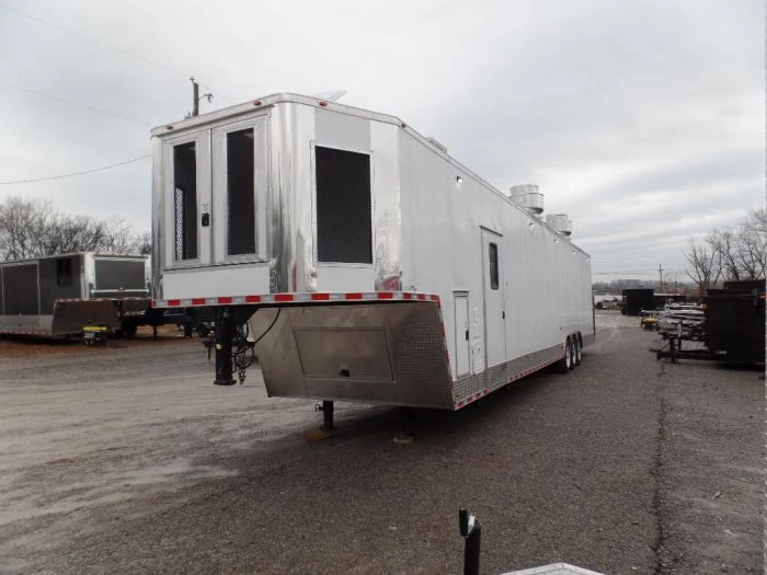 8.5' x 48' Concession Trailer White Food Event Catering 5 8.5' x 48' Concession Trailer White Food Event Catering - Image 5