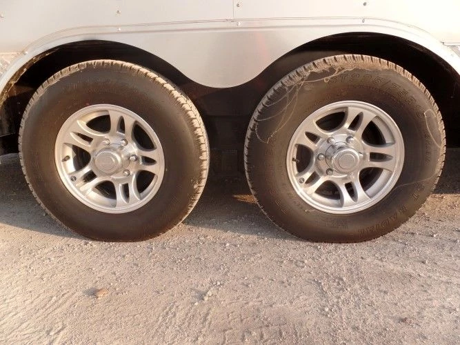 8.5' x 20' Concession Food Trailer Silver Frost With Appliances 12 8.5' x 20' Concession Food Trailer Silver Frost With Appliances - Image 12