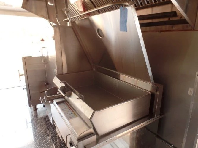 8.5' x 20' Concession Food Trailer Silver Frost With Appliances 38 8.5' x 20' Concession Food Trailer Silver Frost With Appliances - Image 38