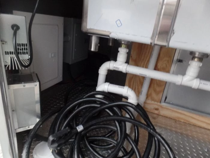 8.5' x 16' Concession Food Trailer Electric Green 21 8.5' x 16' Concession Food Trailer Electric Green - Image 21