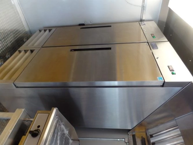 8.5' x 30' Concession Food Trailer Lime Green 12 8.5' x 30' Concession Food Trailer Lime Green - Image 12