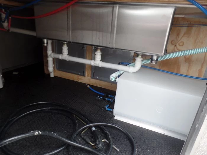 8.5' x 16' Black Event Catering Concession Food Trailer 6 8.5' x 16' Black Event Catering Concession Food Trailer - Image 6